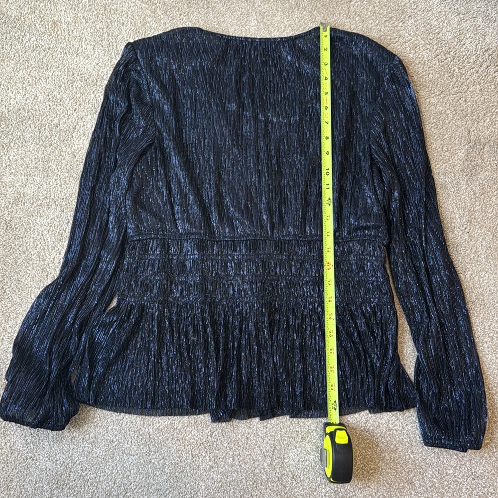 White House Black Market Shimmering Metallic Sparkle Peplum Navy Blouse Women M - Picture 10 of 10
